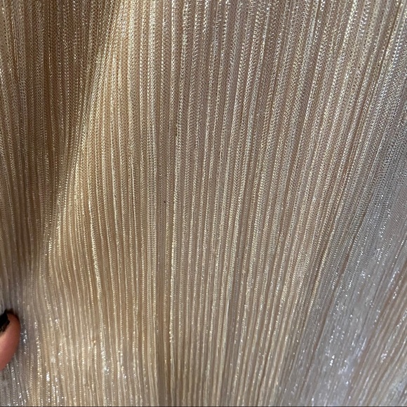 Pink Gown - Picture 4 of 10